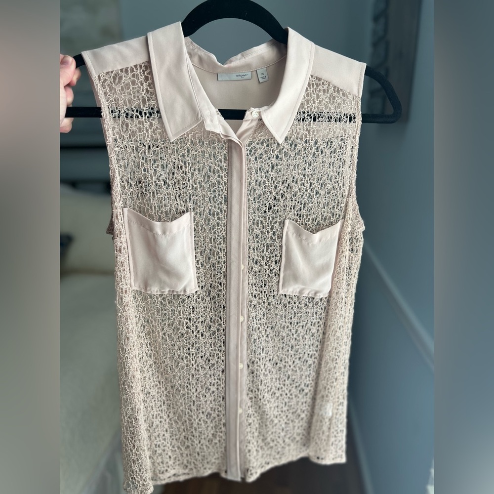 Halogen sleeveless blouse. XS. See through. Perfect condition.Pinkish/creamish.